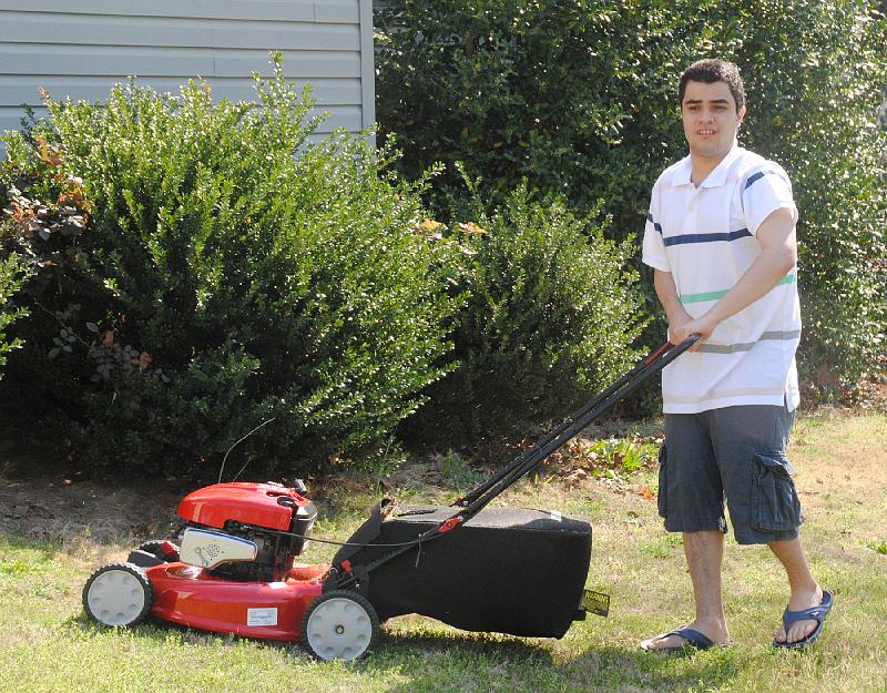 TommyCutGrass15.jpg